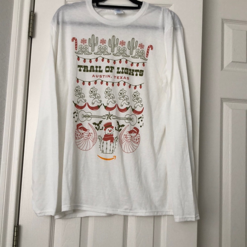 NWOT Trail of Lights Holidays Long Sleeve Graphic Tee Shirt Size L